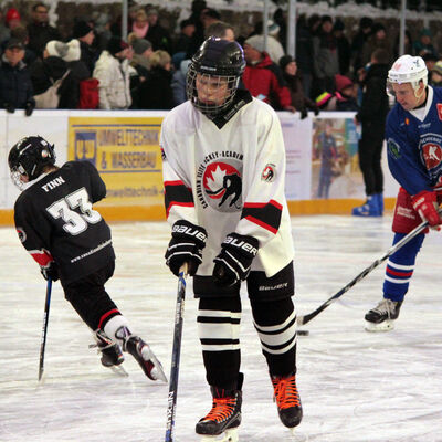 Bild vergrößern: Eishockey_copyright_Stadt_Wernigerode