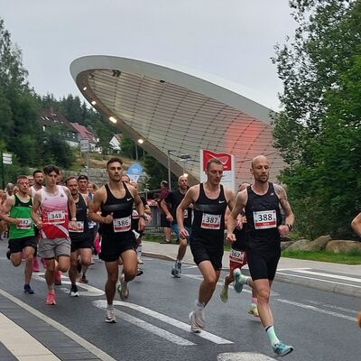Bild vergr&ouml;&szlig;ern: Sommerlauf