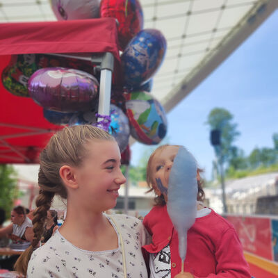 Bild vergr&ouml;&szlig;ern: Sommerfest