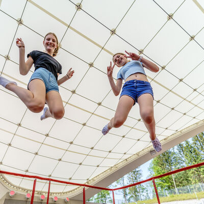 Bild vergr&ouml;&szlig;ern: Trampolin_2022_Jan_Reichel_114